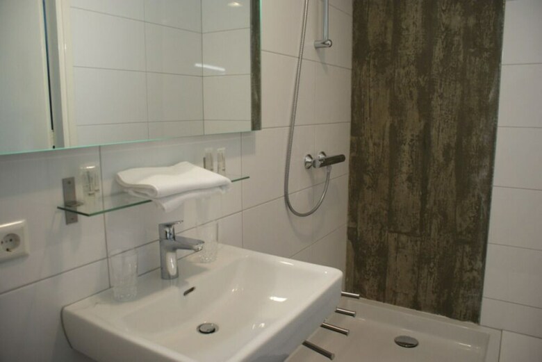 Bed & Breakfast Hotel Watertoren Lutten