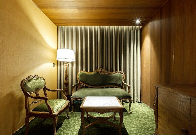 Inhouse Hotel Grand