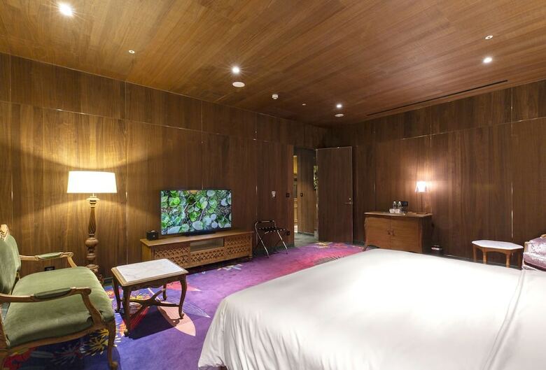Inhouse Hotel Grand