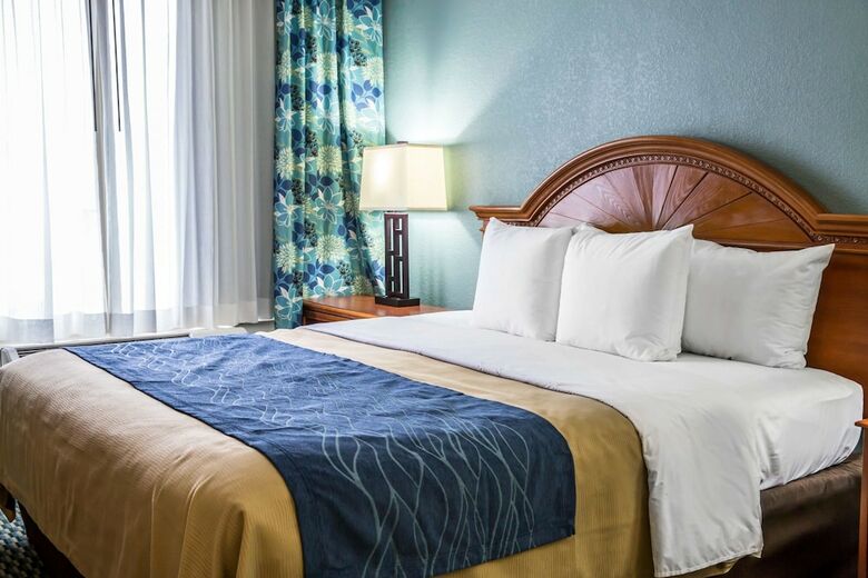 Hotel Comfort Inn On The Ocean