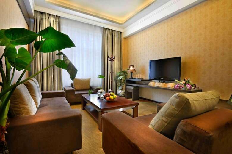 Hotel Ramada Encore Daochengyading