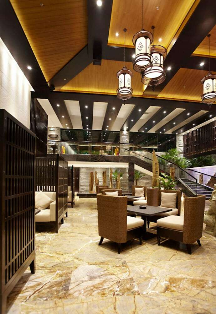 Relaxed Season Hotel Longcheng Branch