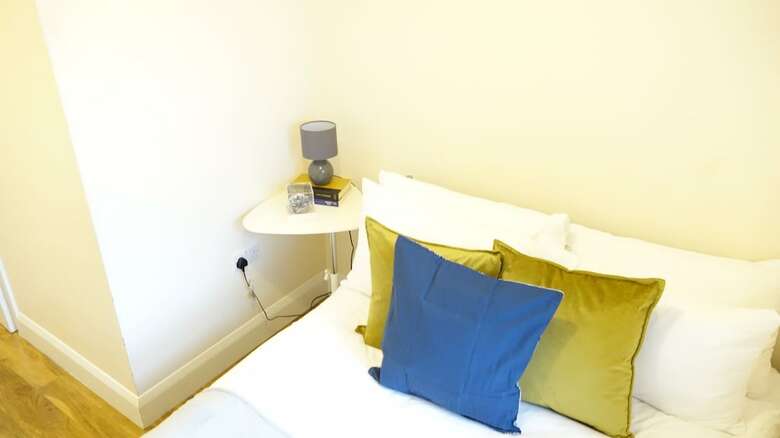 Residencia Heathrow Ensuites Rooms