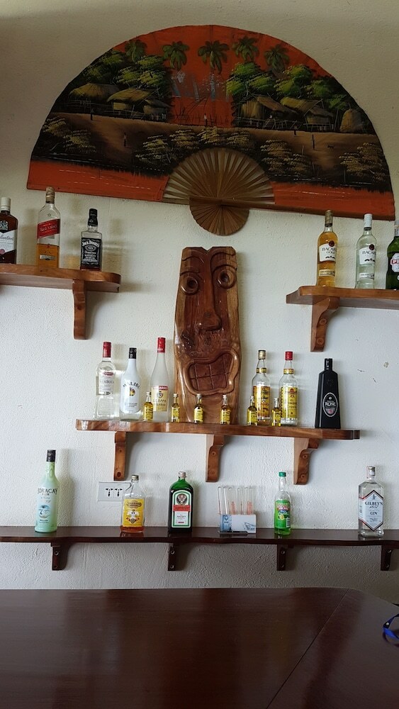 Hotel Kalachuchi Beach Resort