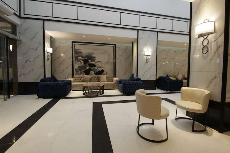 Diwan Residence Hotel Alnaeem