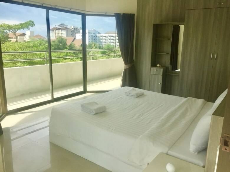 Aparthotel Apartment R-con Wongamat