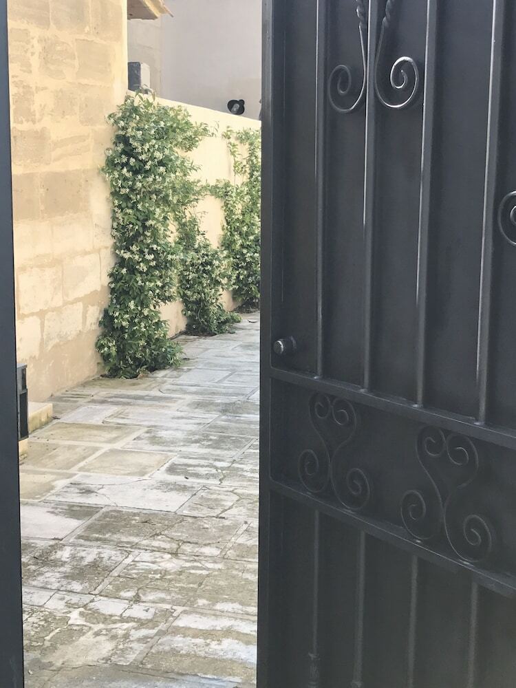 Hotel La Maison de Cerise