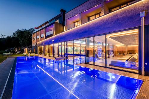 Wander- Und Wellnesshotel H�ttenhof