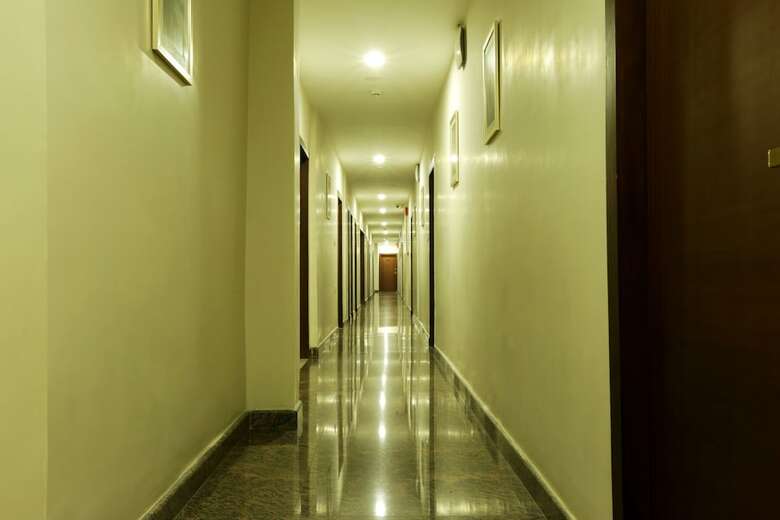 Hotel D Courtyard