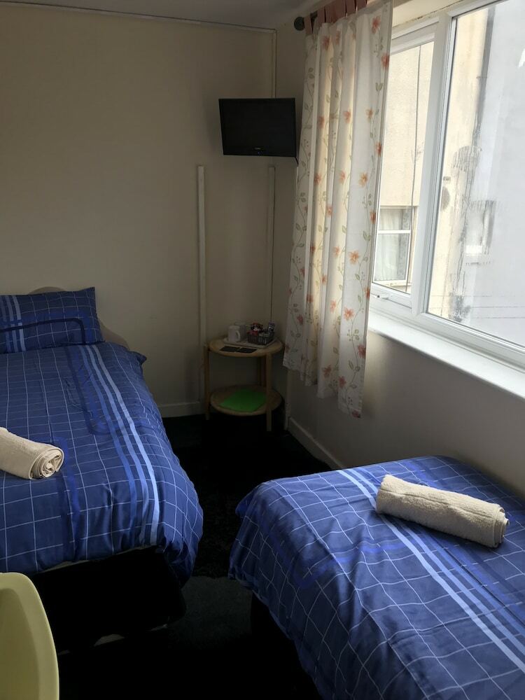 Hotel The Merlin