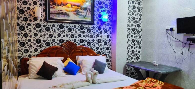 Hotel Royal Island