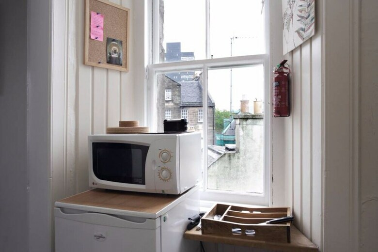 1 Bedroom Apartment In City Centre