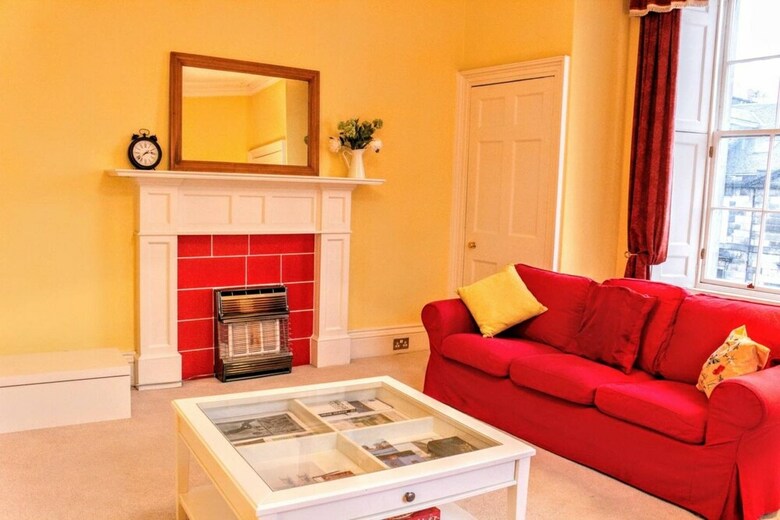 Apartamentos 2 Bedroom Flat In The Central New Town