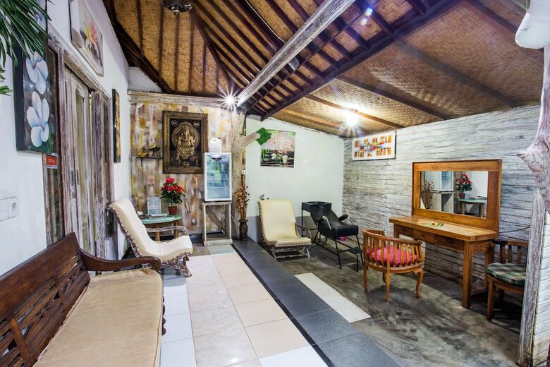Hotel The Syron Huts Lembongan