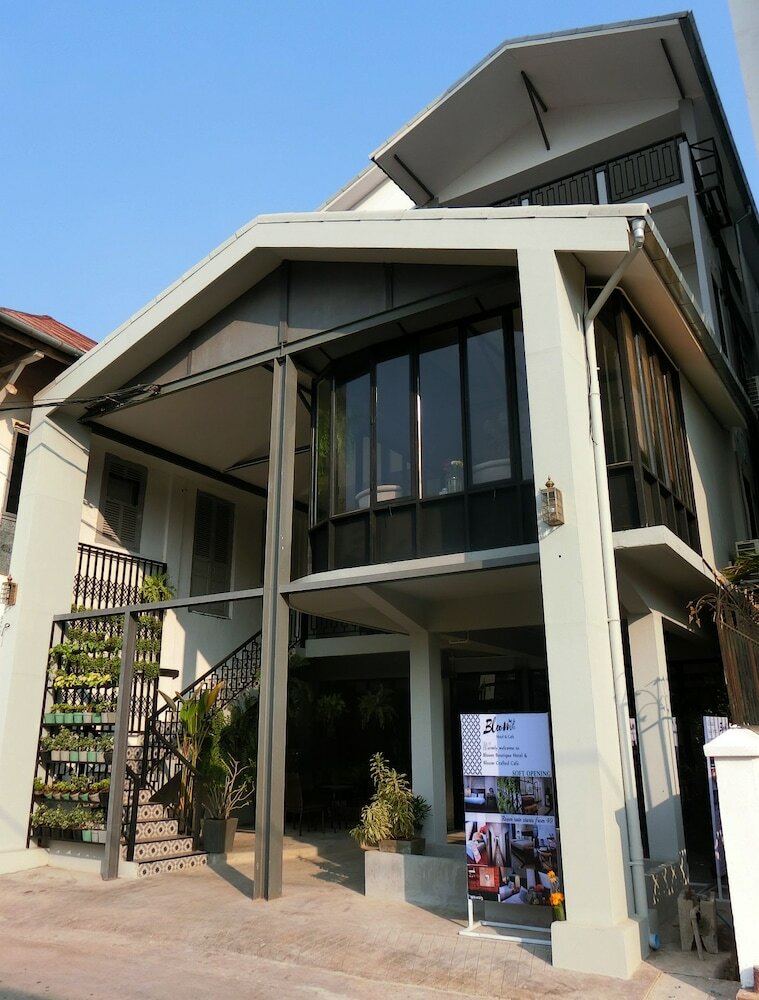 Bloom Boutique Hotel And Cafe