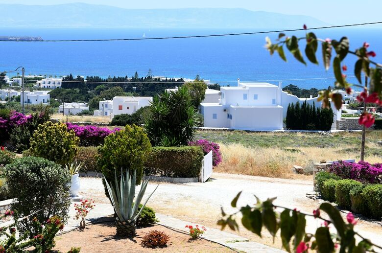 Dryades Family Hotel