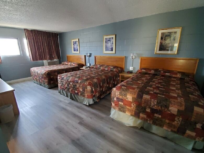 Motel Holiday Lodge