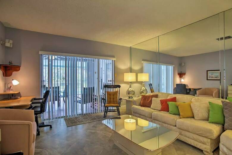 15 Mins To The Beach-coconut Creek