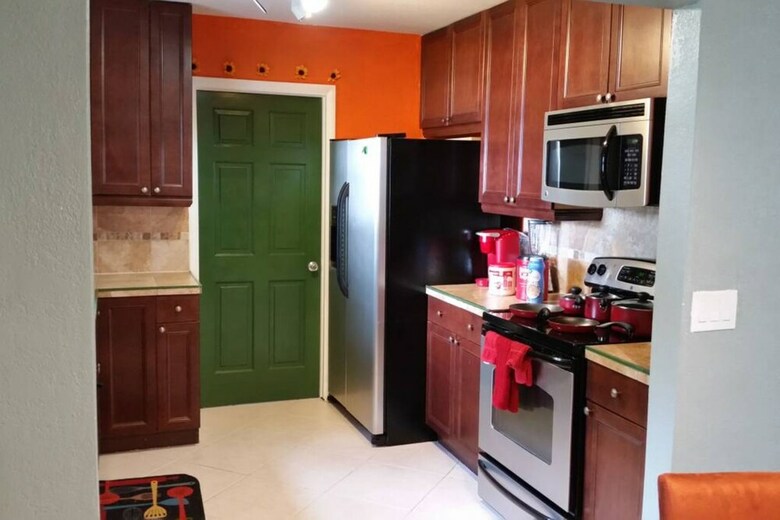 Beautiful Lakeview Sunsets Resort - 3br