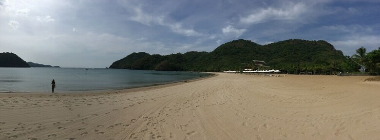 Beach Condos Pico de Loro Hamilo Coast