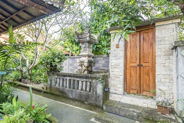 Bed & Breakfast Sari Bamboo Bungalows