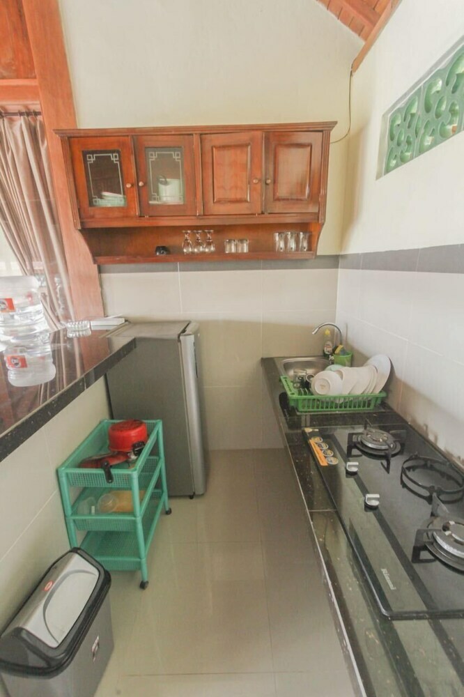 Bed & Breakfast Sari Bamboo Bungalows