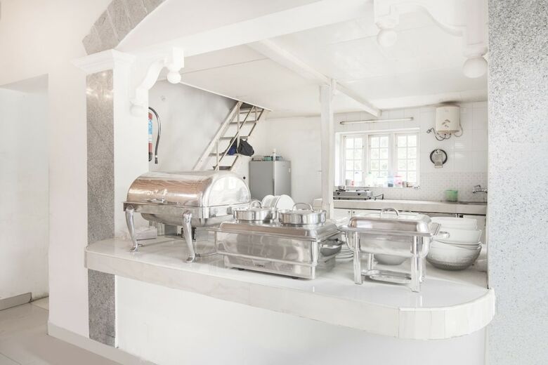 Hotel Guesthouser 1 Br Farmhouse C09a