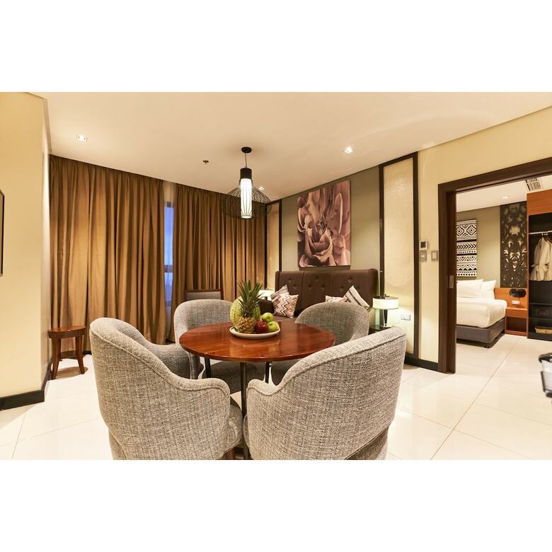 Summit Hotel Tacloban