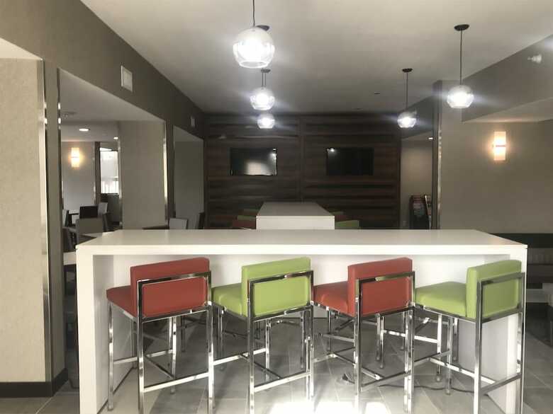 Hotel Wingate By Wyndham Kissimmee Celebration
