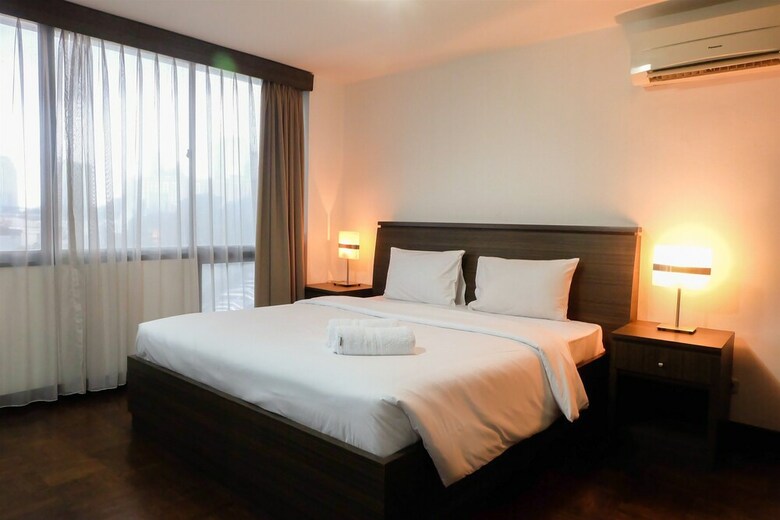 2 Bedroom Park Royale Apartment By Travelio