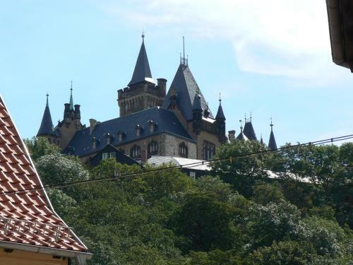 Hostal Hotel Gr�ne Tanne Mandelholz