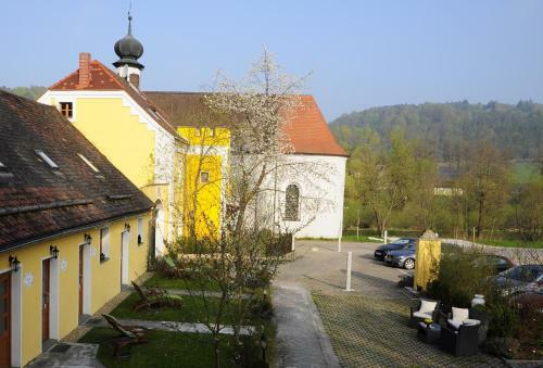 Hotel Schlossresidenz Heitzenhofen