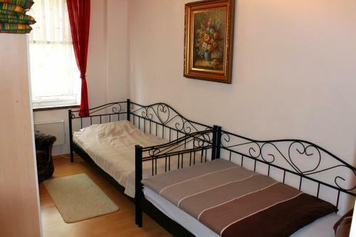 Apartamento Wellness-suiten Neuburxdorf