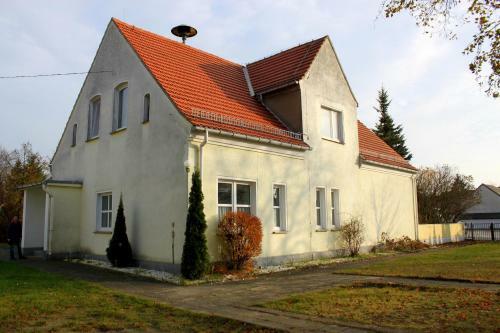 Apartamento Wellness-suiten Neuburxdorf