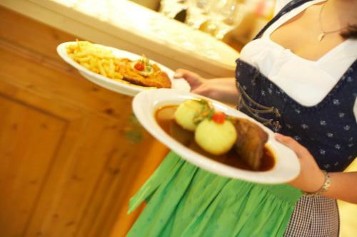 Hostal Hotel Gasthof Sonne