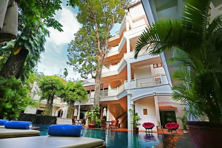 Grand Sunset Angkor Hotel