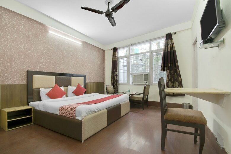 Oyo 11741 Hotel Nest