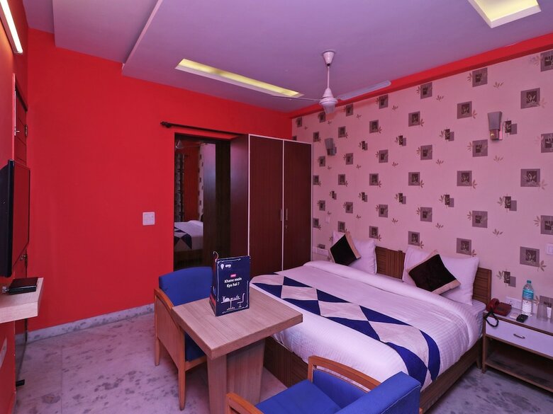 Hotel Oyo 13782 Om Villa