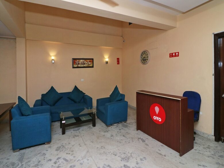Hotel Oyo 13782 Om Villa