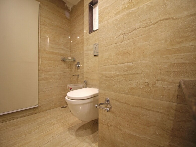 Oyo 6119 Hotel Royal Classic