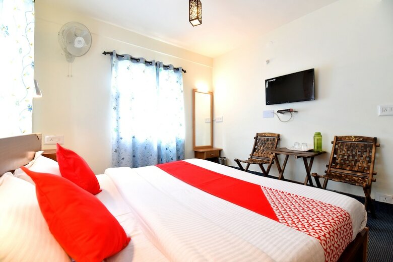 Oyo 13337 Home Valley View 2bhk Naggar Road