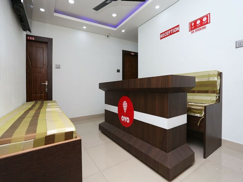 Hotel Oyo 13265 Aashray Guest House