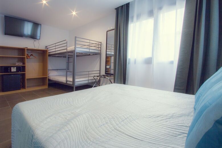 Hostal Pixel