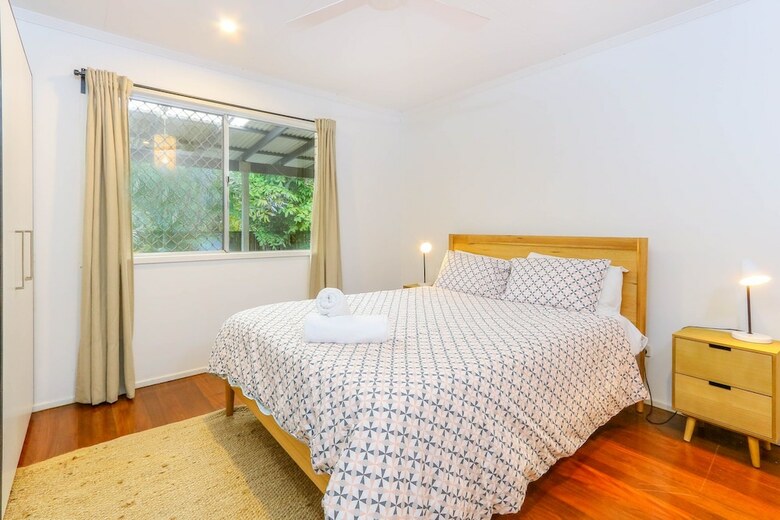 Fingal Beach House 14 Lagoon Road