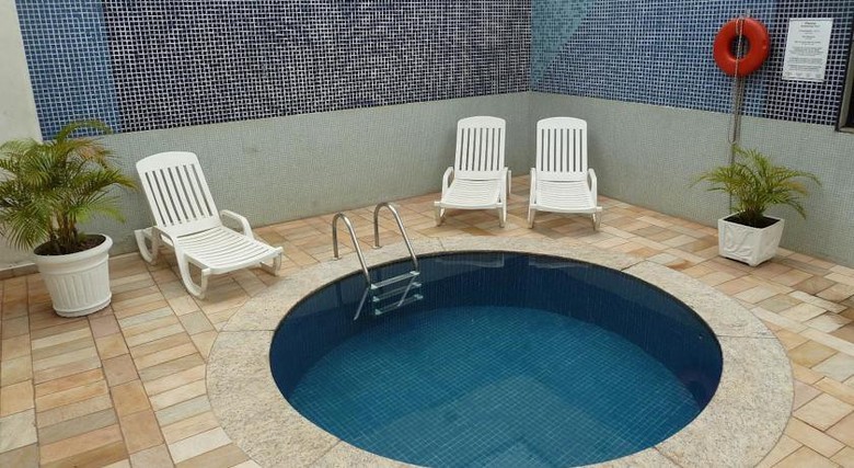 Hotel Quality Suites Garden