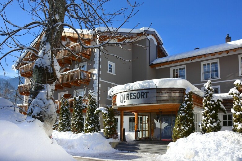 Hotel Q! Resort