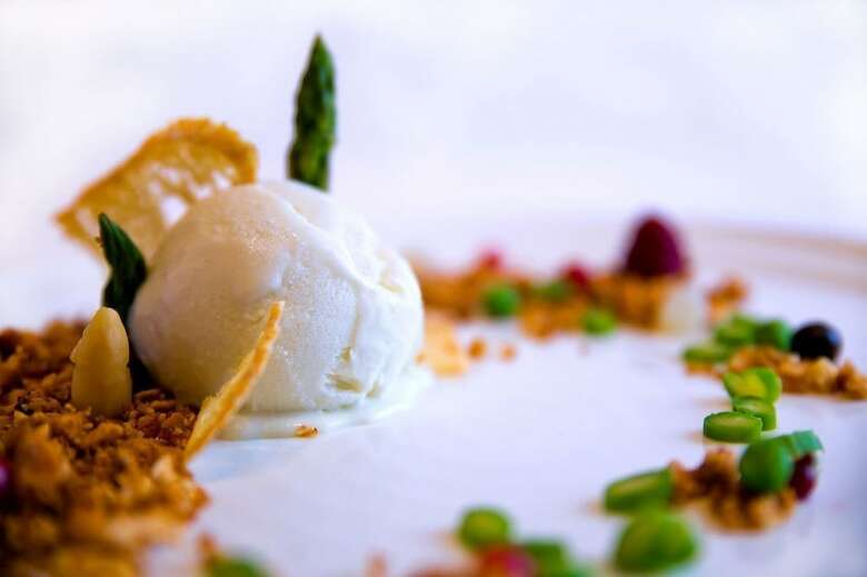 Hotel Restaurante Villa Ceut�