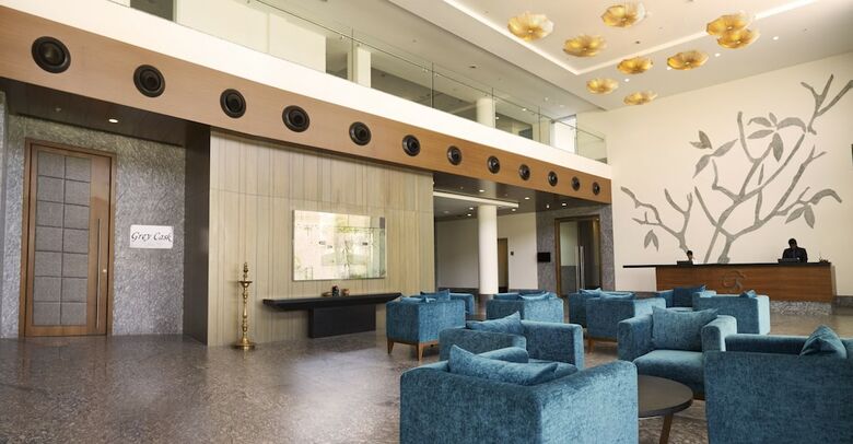 Hotel Grey Suit