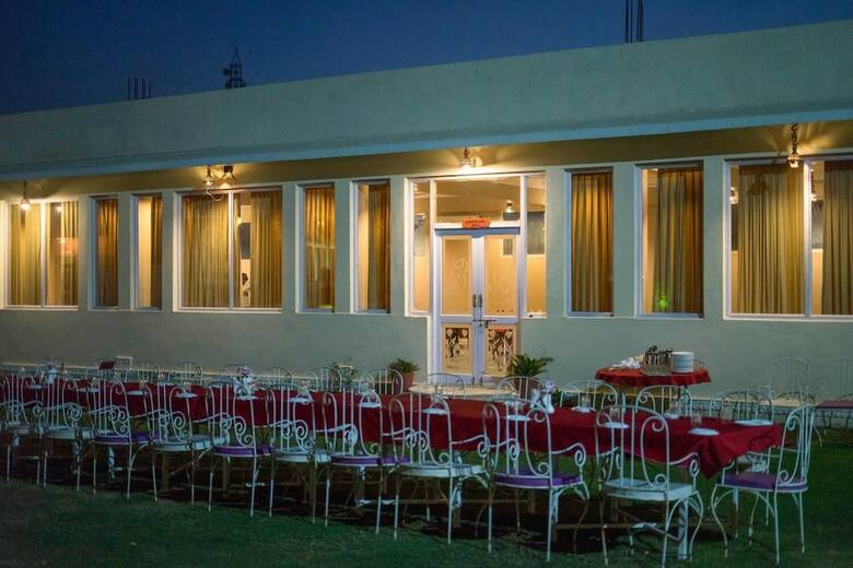Hotel Bonjour Paradise Resort