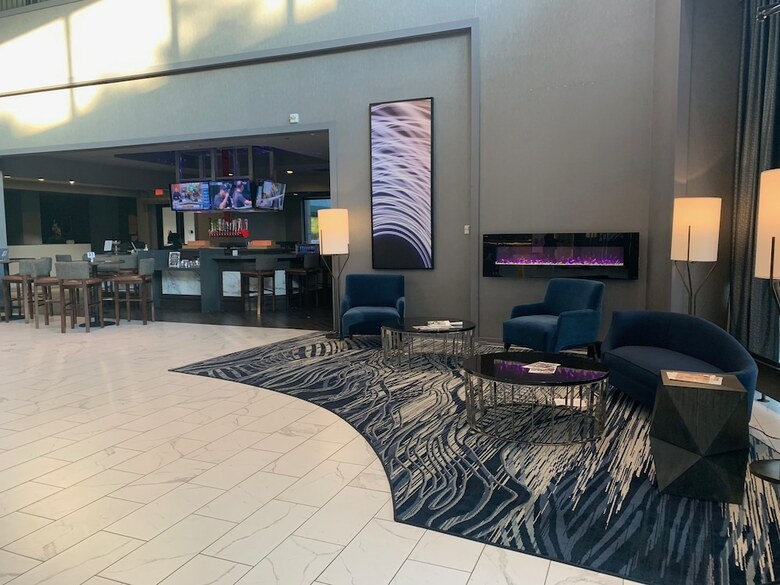 Hotel Doubletree Suites By Hilton Htl & Conf Cntr Downers Grove
